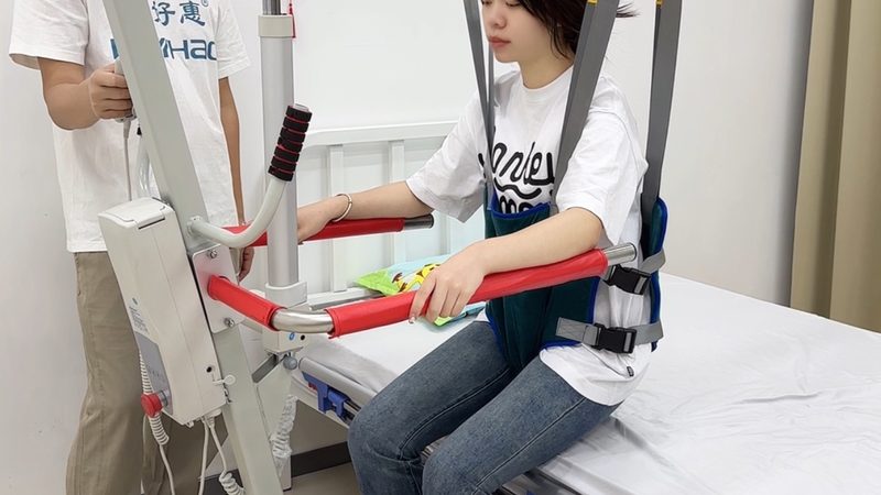失能老人护理：常见问题及应对策略